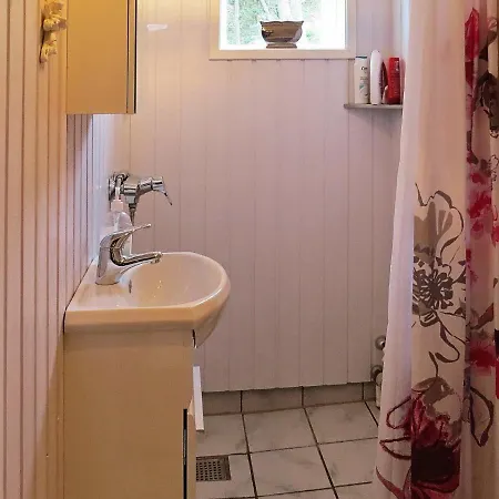 Three-bedroom Holiday In Saeby 17 * Nordost